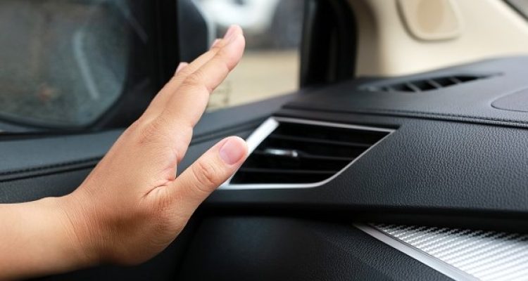 Tips Mengatasi Masalah AC Mobil yang Tidak Dingin